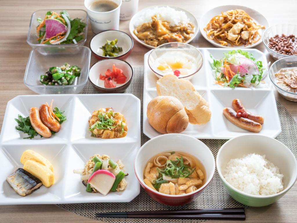 Super Hotel Fuji Inter Breakfast Buffet