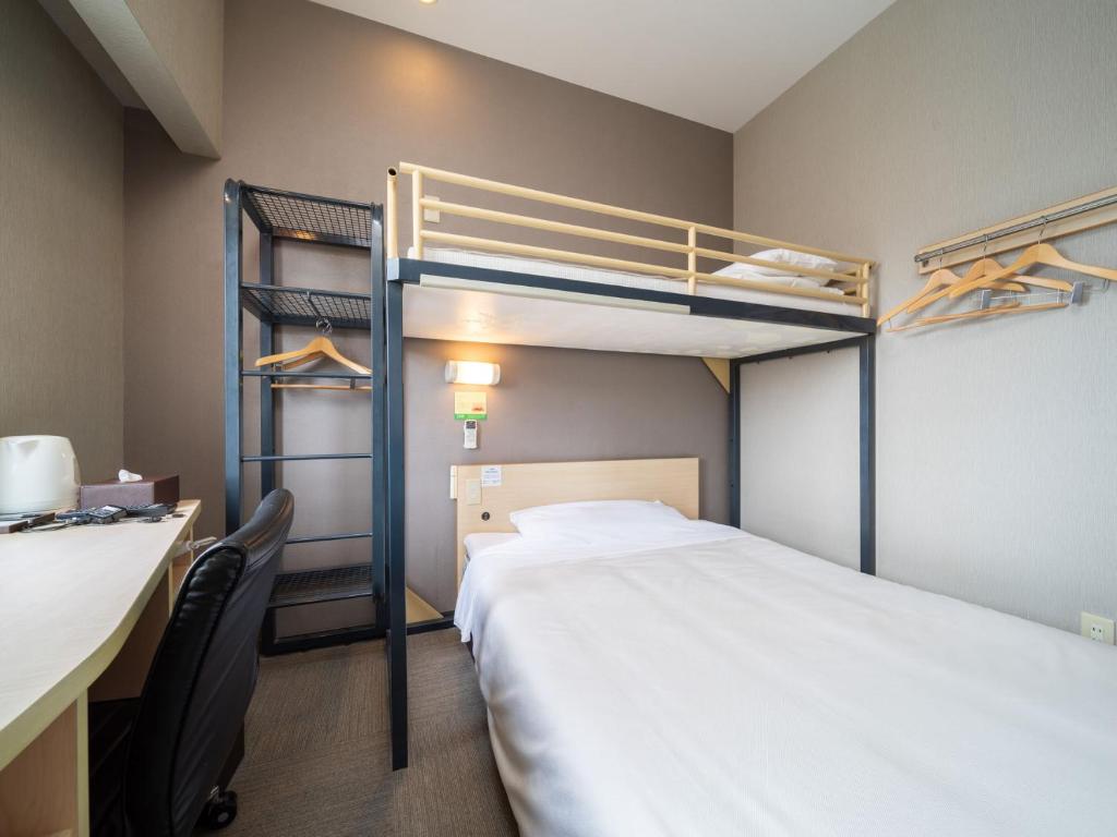 Super Hotel Fuji Inter Loft Room