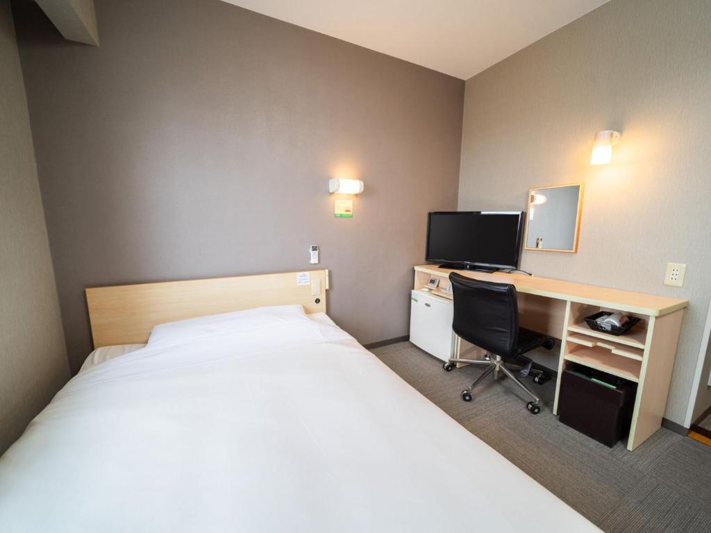 Super Hotel Fuji Inter Single Room
