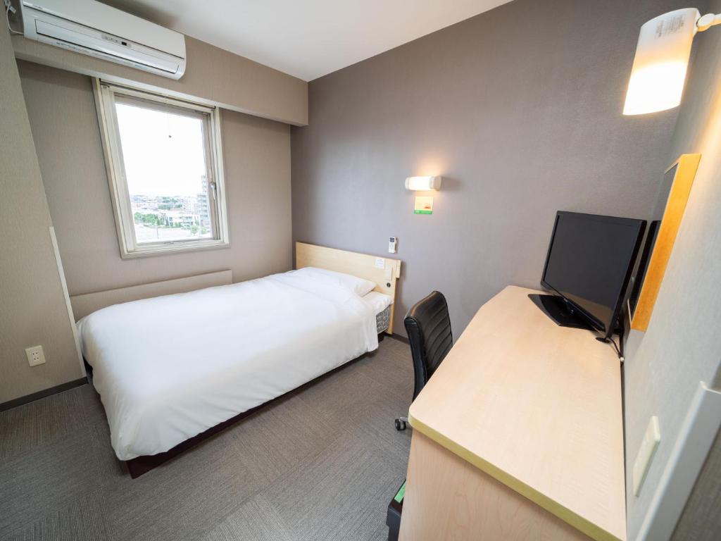 Super Hotel Fuji Inter Single Room
