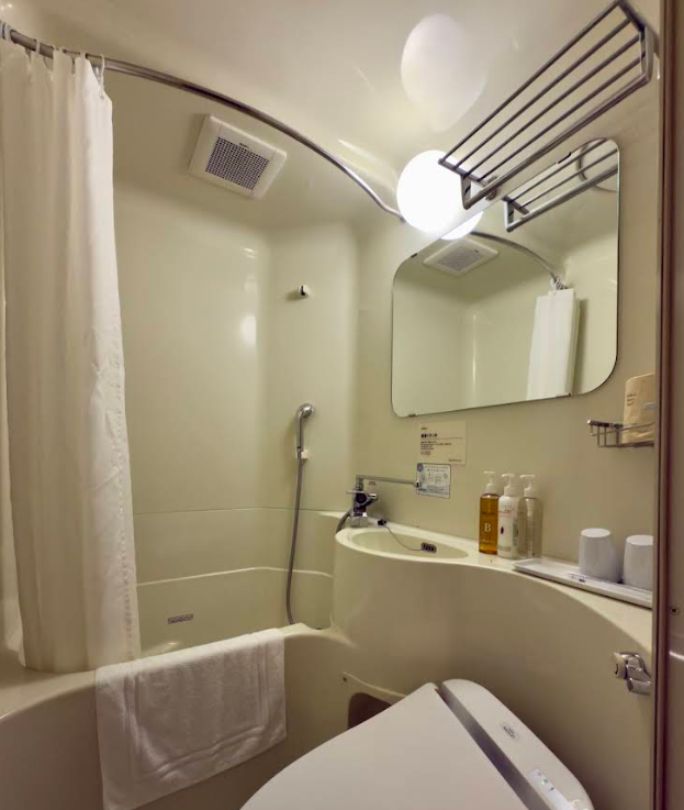 Super Hotel Gotemba 1 Bathroom