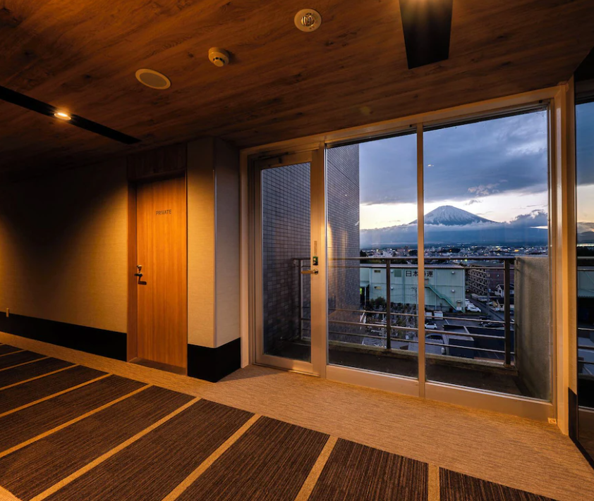 Super Hotel Gotemba 1 Mount Fuji View Room