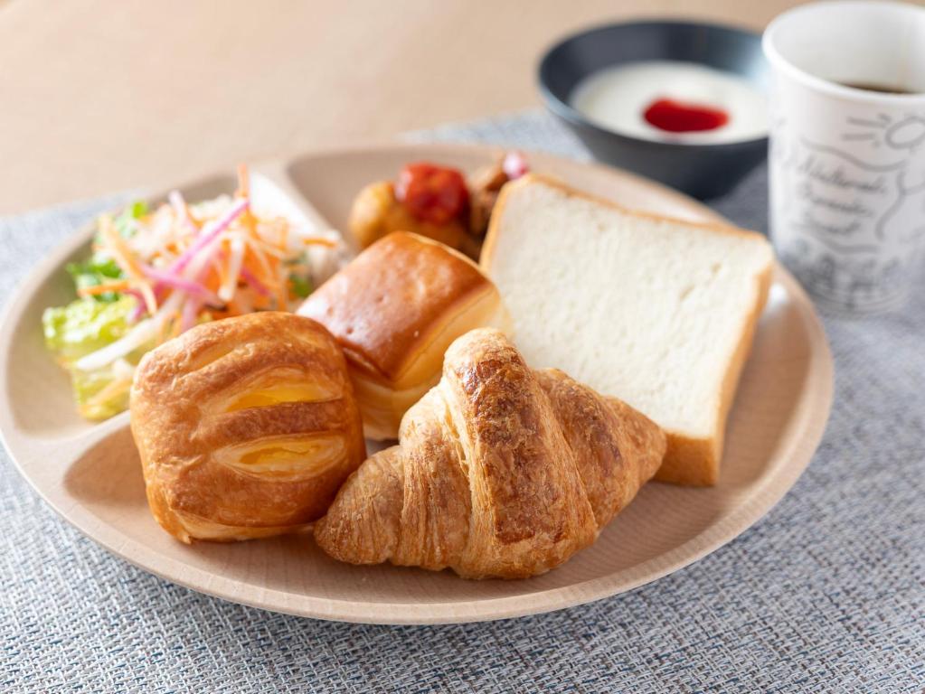 Super Hotel Jr Shin Osaka Higashiguchi Breakfast Plate