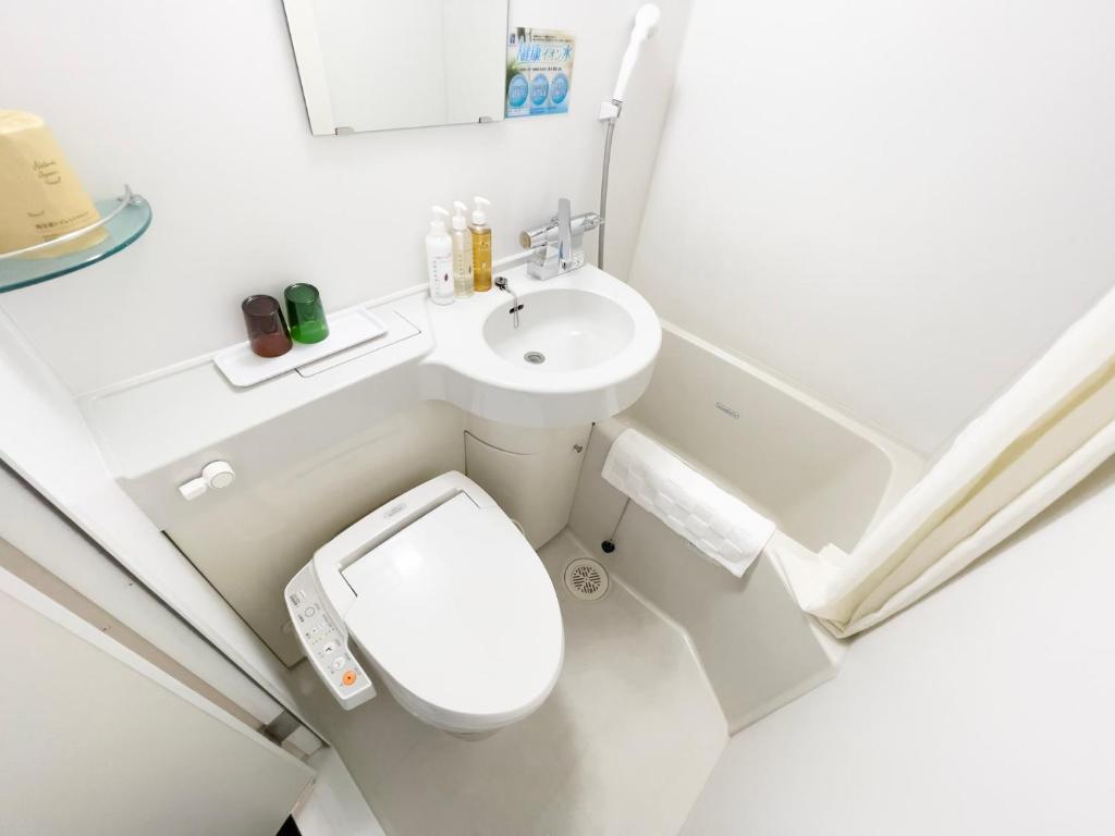Super Hotel Okazaki Bathroom