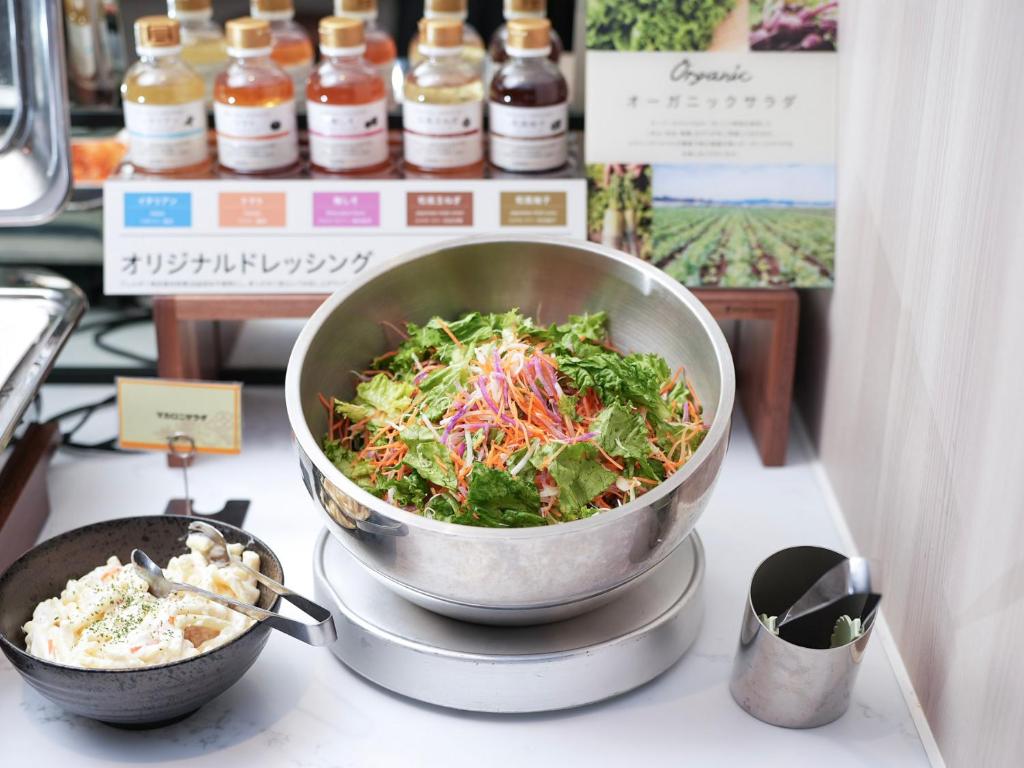 Super Hotel Okazaki Breakfast Salad Bar