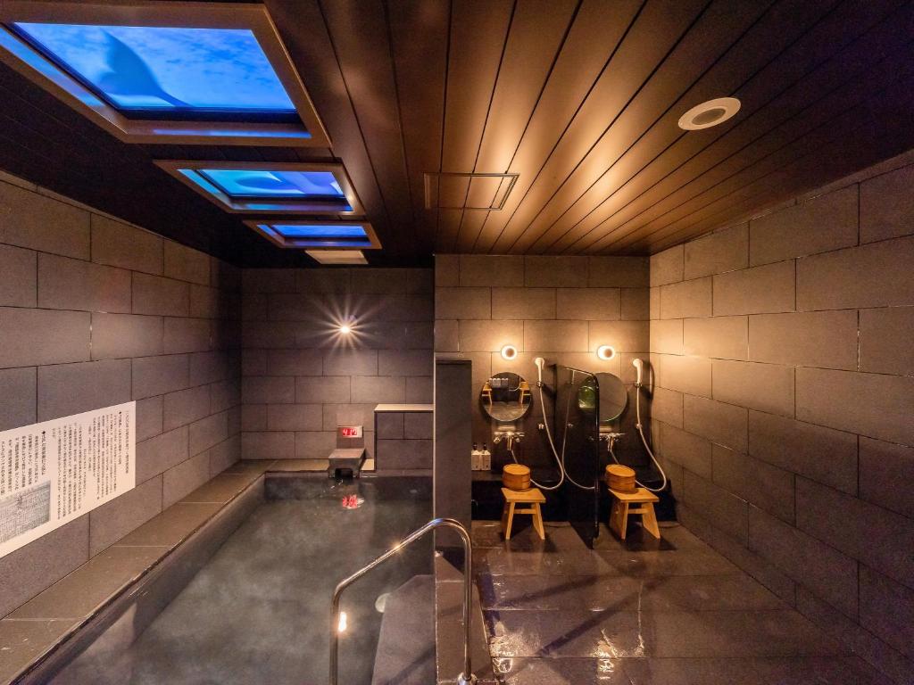 Super Hotel Premier Akihabara Indoor Onsen Bath