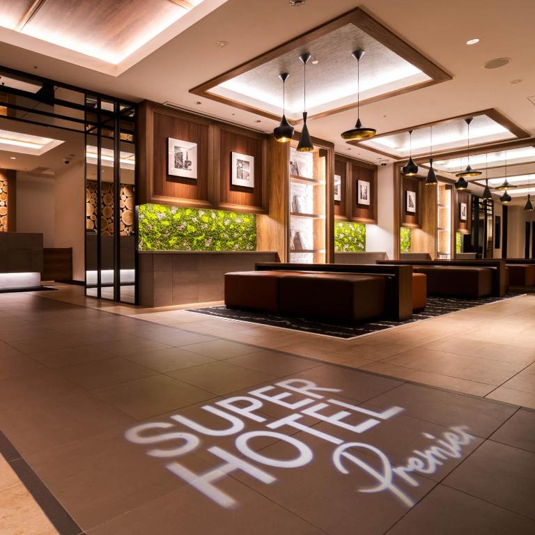 Super Hotel Premier Ginza Lobby