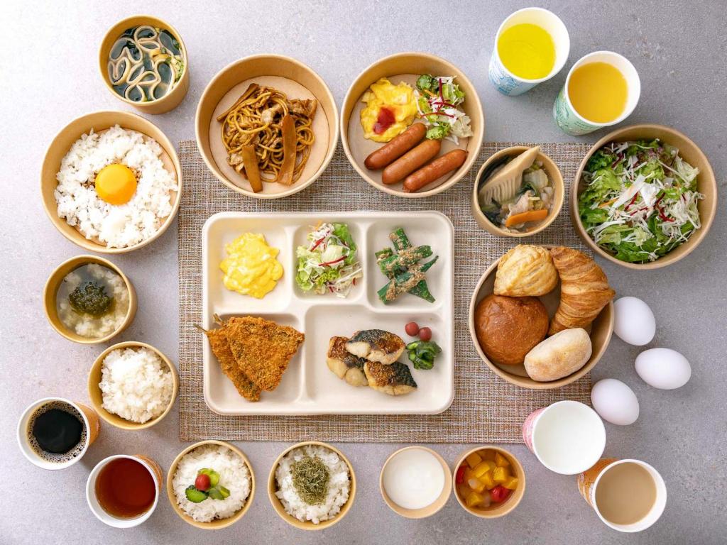Super Hotel Premier Toyama Johshi Koen Mae Breakfast Spread