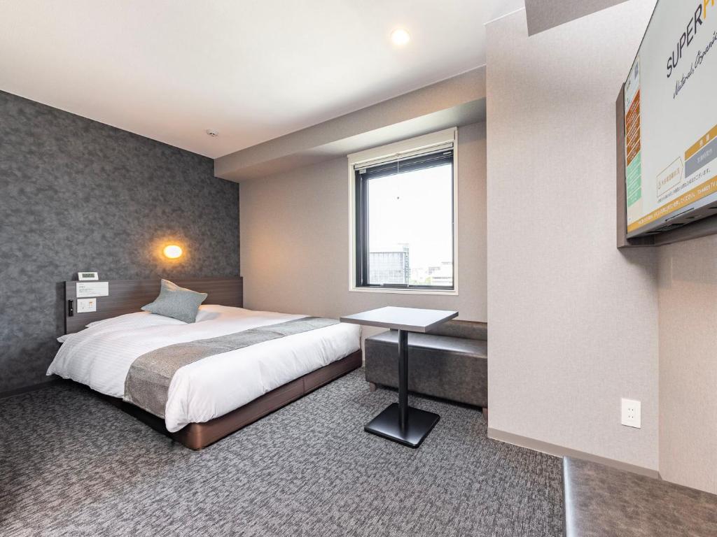 Super Hotel Premier Toyama Johshi Koen Mae Double Room