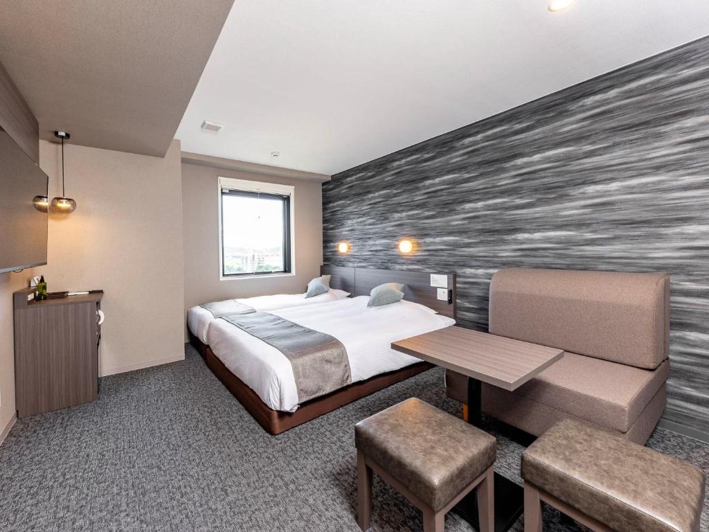 Super Hotel Premier Toyama Johshi Koen Mae Twin Room
