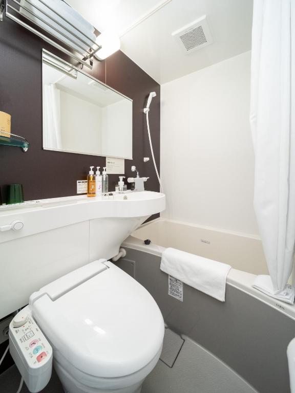 Super Hotel Saitama Kawagoe Bathroom