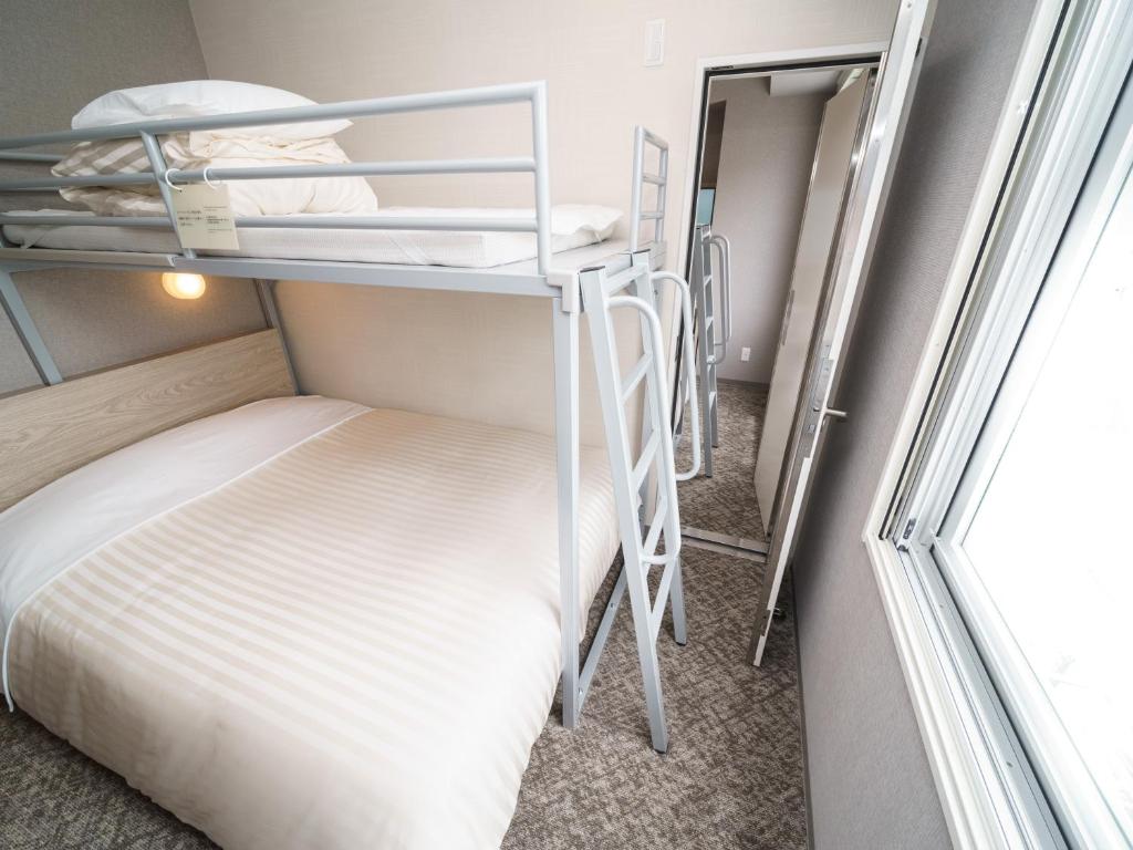 Super Hotel Saitama Kawagoe Bunk Bed Room