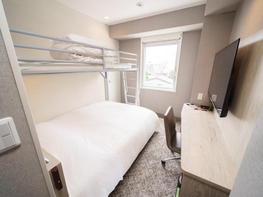 Super Hotel Saitama Kawagoe Bunk Bed Room