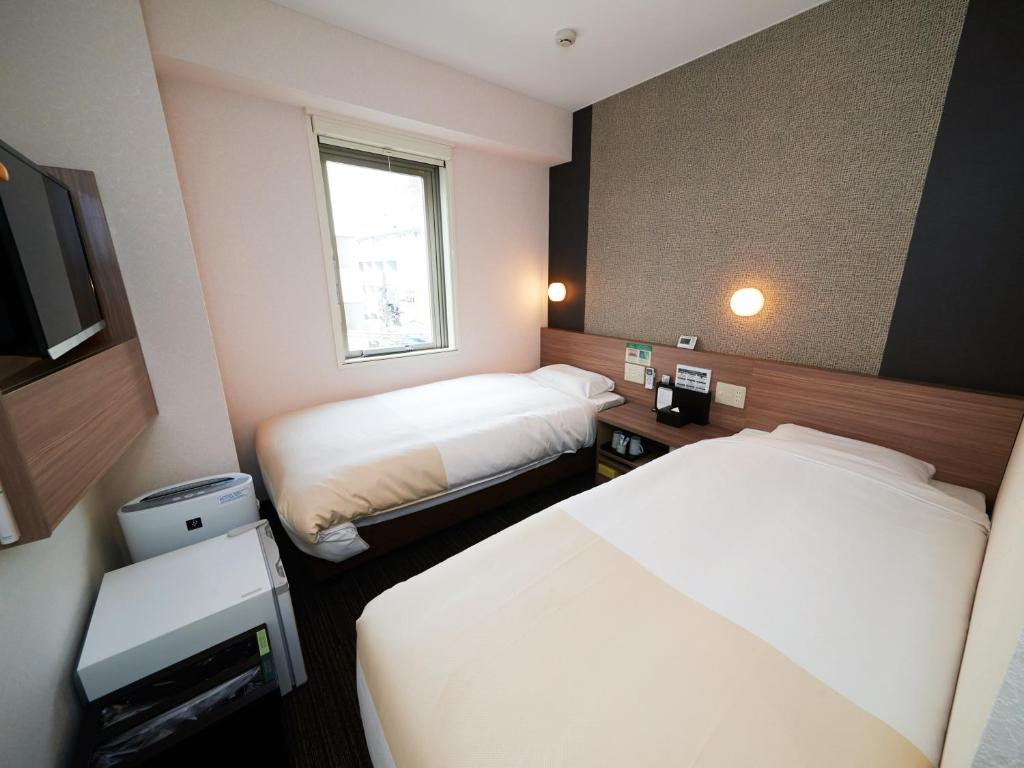 Super Hotel Shinjuku Kabukicho Twin Room