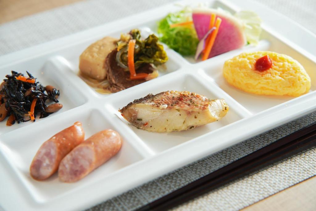 Super Hotel Utsunomiya Breakfast Tray