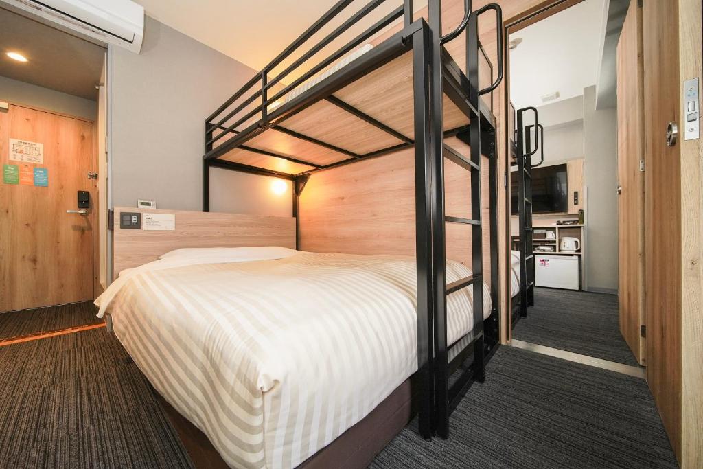 Super Hotel Utsunomiya Bunk Bed Room