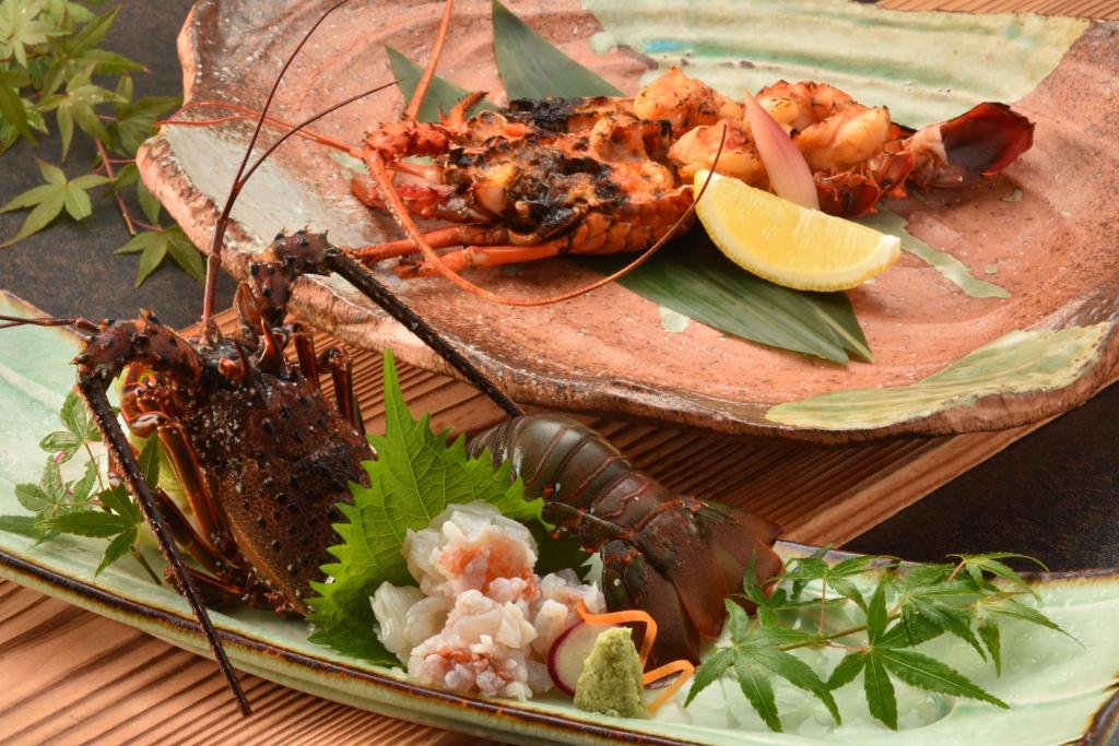 Syuhari Grilled Lobster Dish