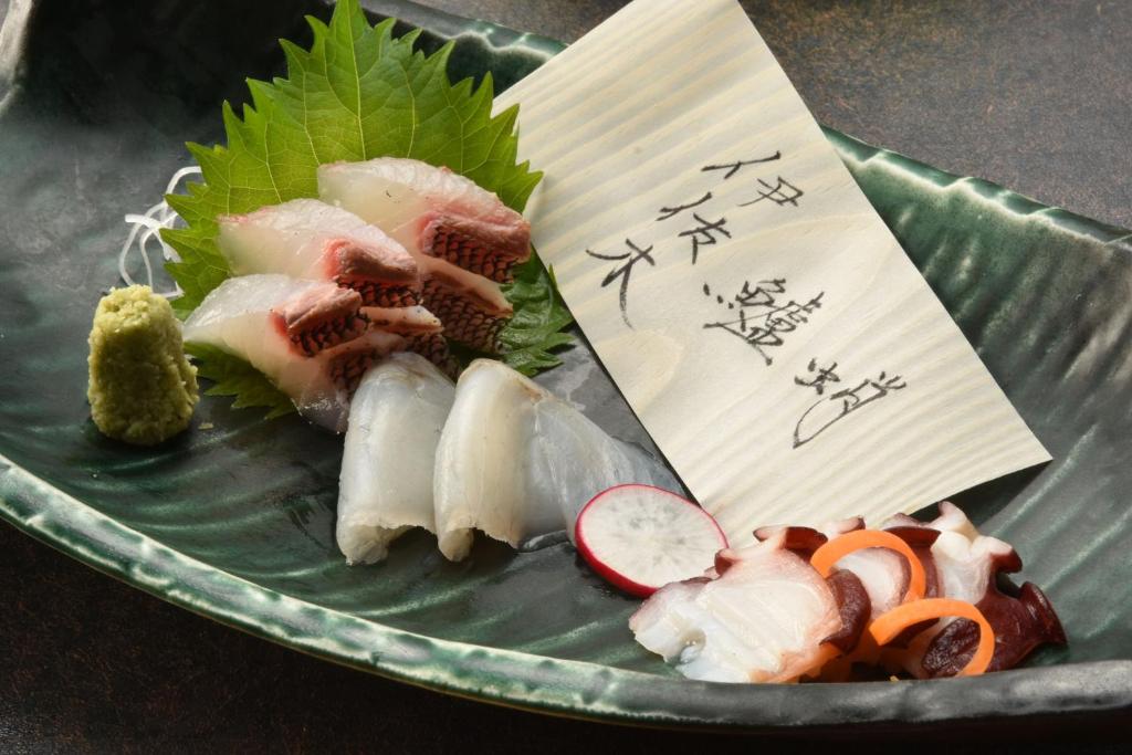 Syuhari Sashimi Platter