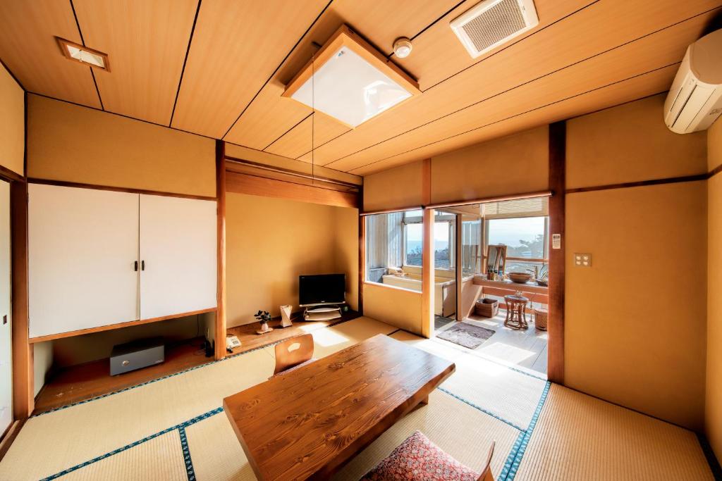 Syuhari Tatami Room