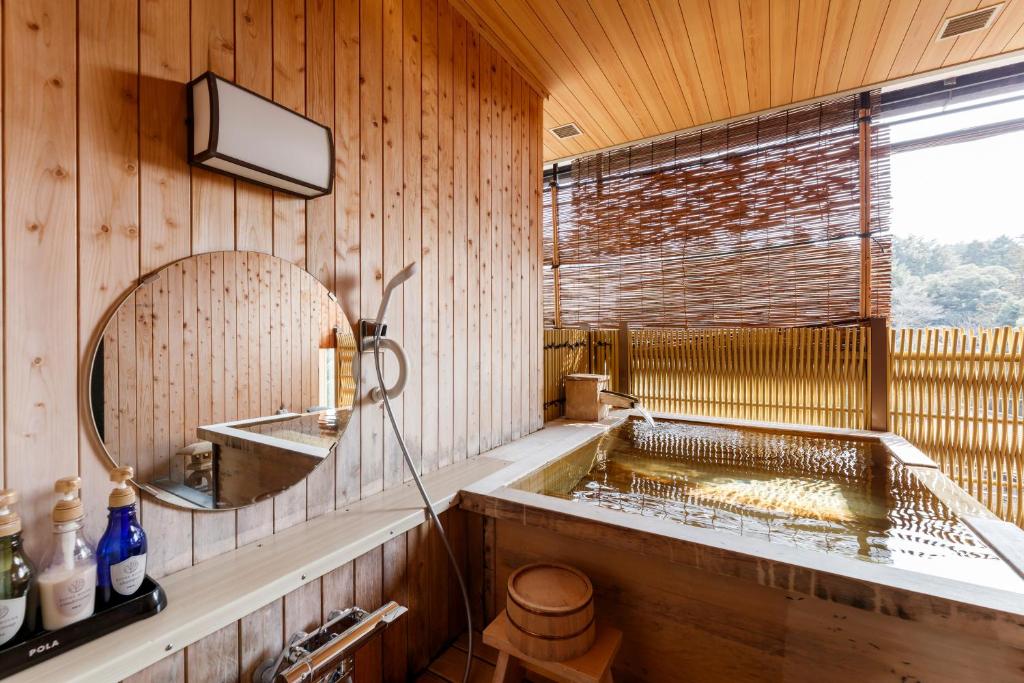 Tachibana Shikitei Private Onsen Bath