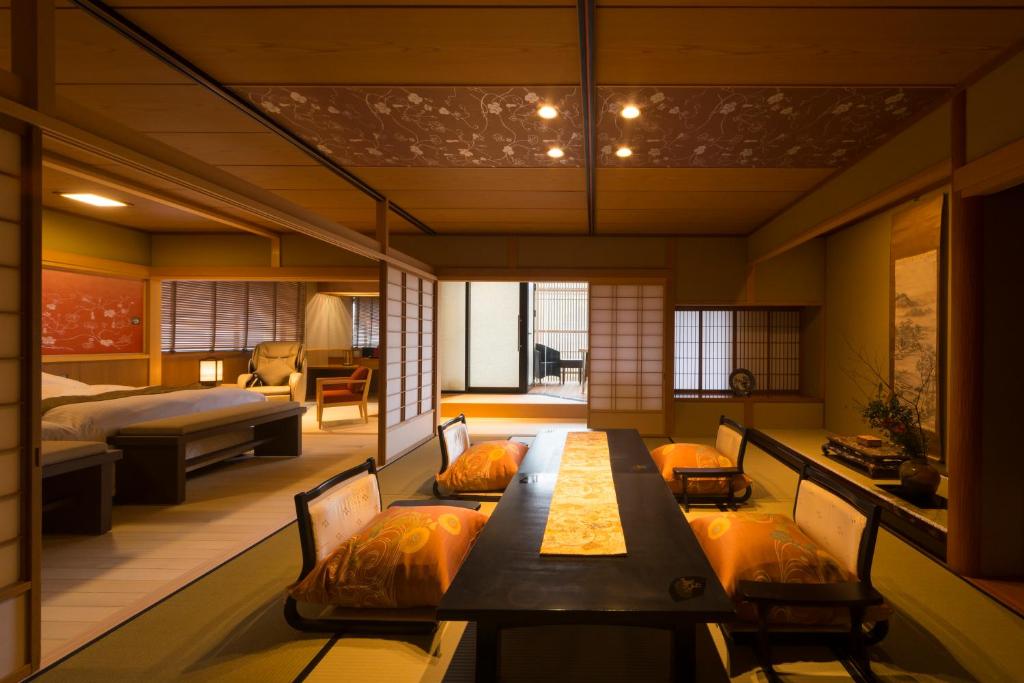 Tachibana Shikitei Tatami Room
