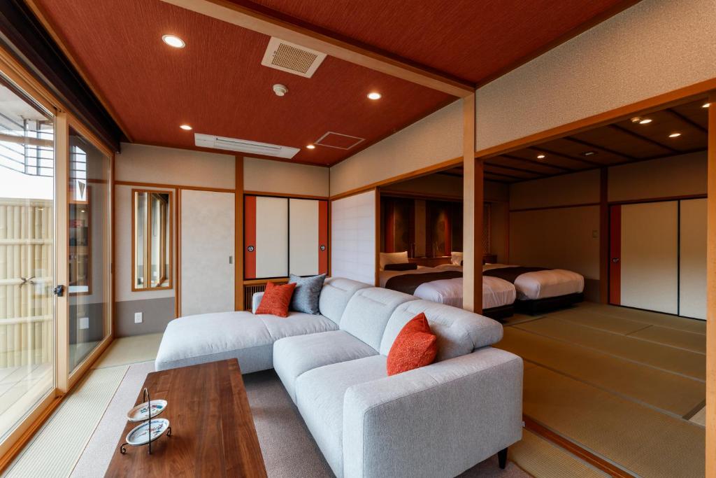 Tachibana Shikitei Tatami Suite
