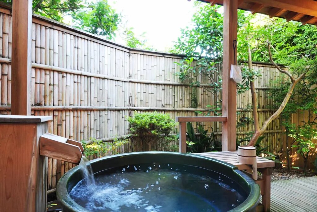Takashimaya Private Onsen Bath