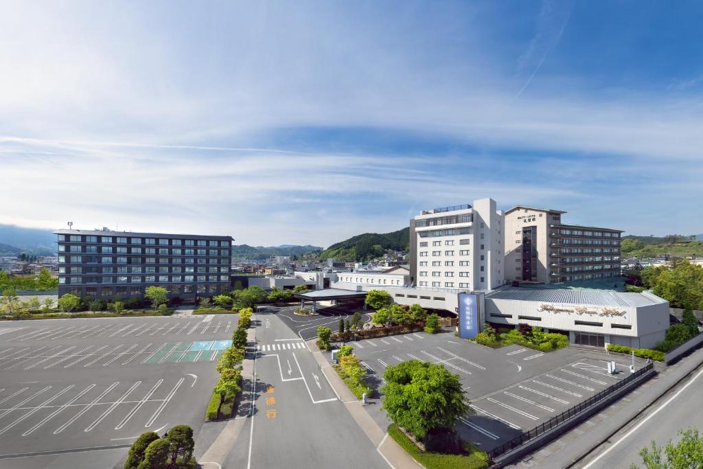 Takayama Green Hotel Exterior