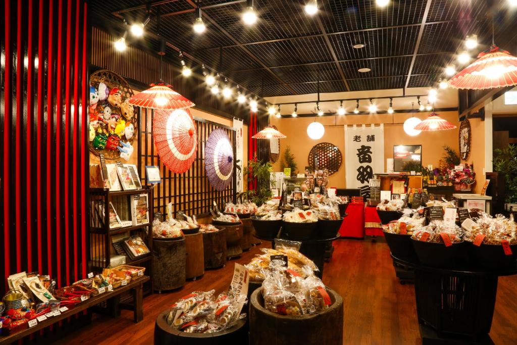Takayama Green Hotel Gift Shop