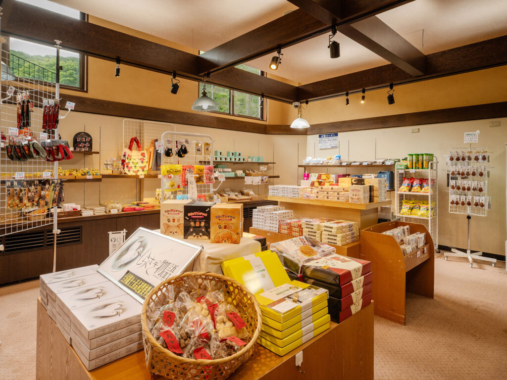 Takayama Wanwan Paradise Hotel Gift Shop
