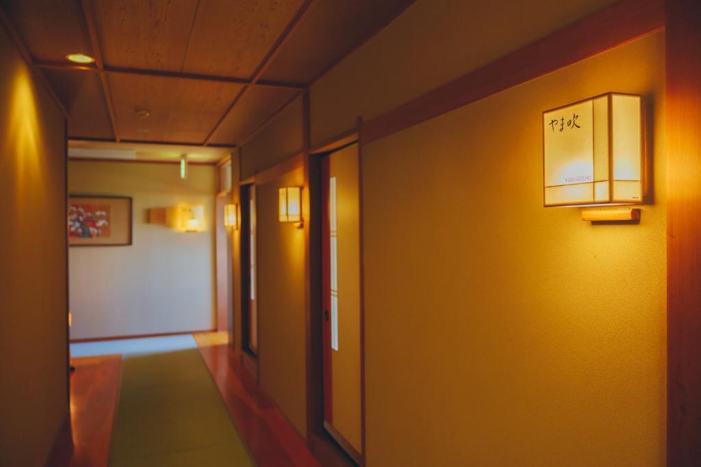 Takimotokan Yuki No Sato Hotel Ryokan Hallway