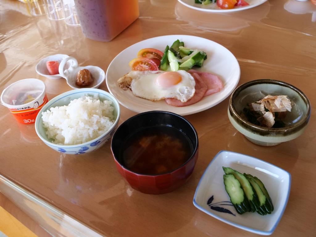 Takitakan Japanese Breakfast