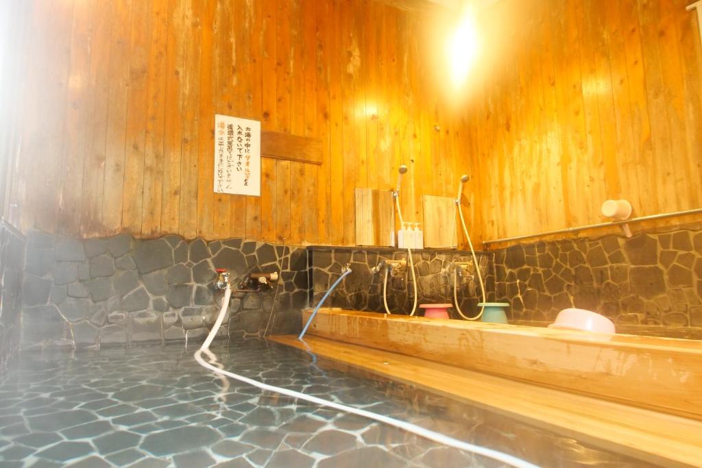 Takitakan Onsen Bath