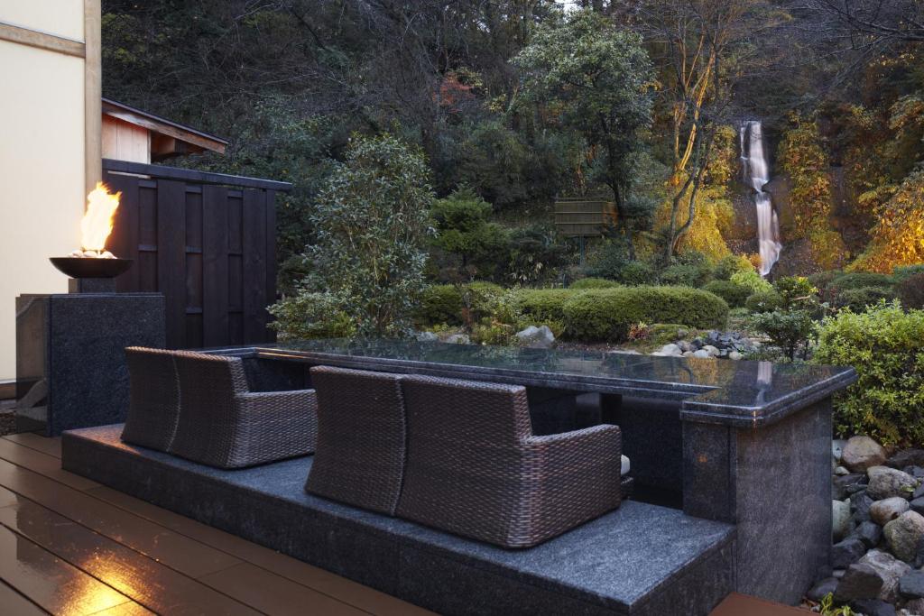 Takitei Garden Waterfall Terrace