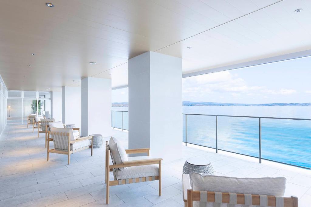 Taoya Wakura Oceanfront Lounge