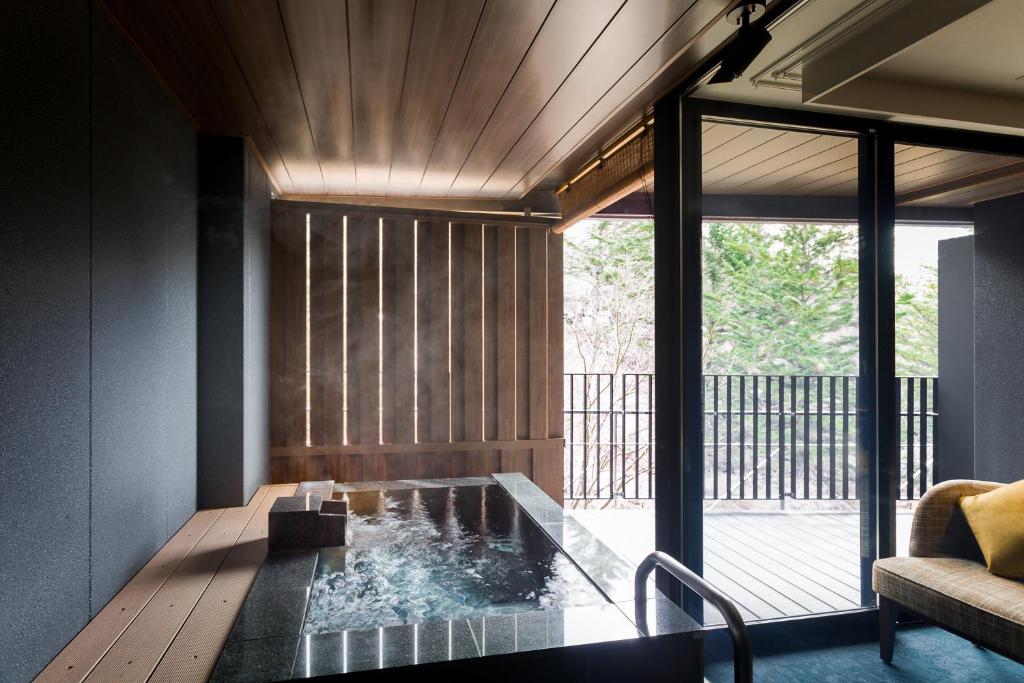 Tateshina Grand Hotel Takinoyu Private Onsen Room
