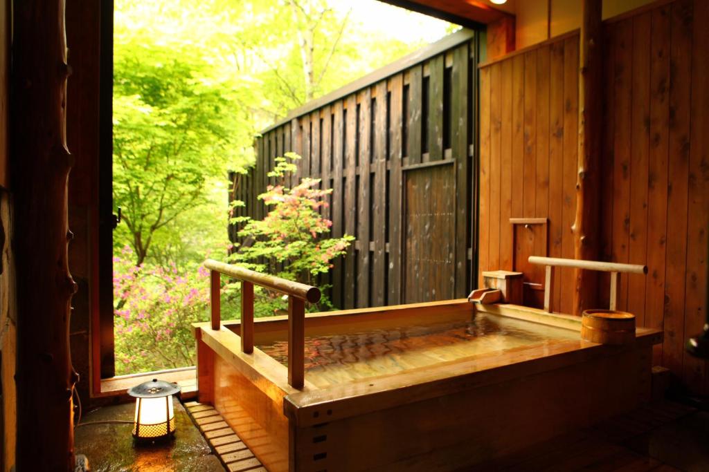 Tateshina Grand Hotel Takinoyu Private Open Air Bath