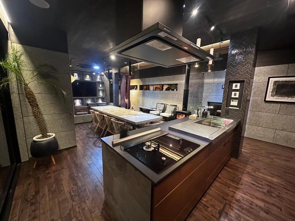 The Cape Modern Kitchen Dining