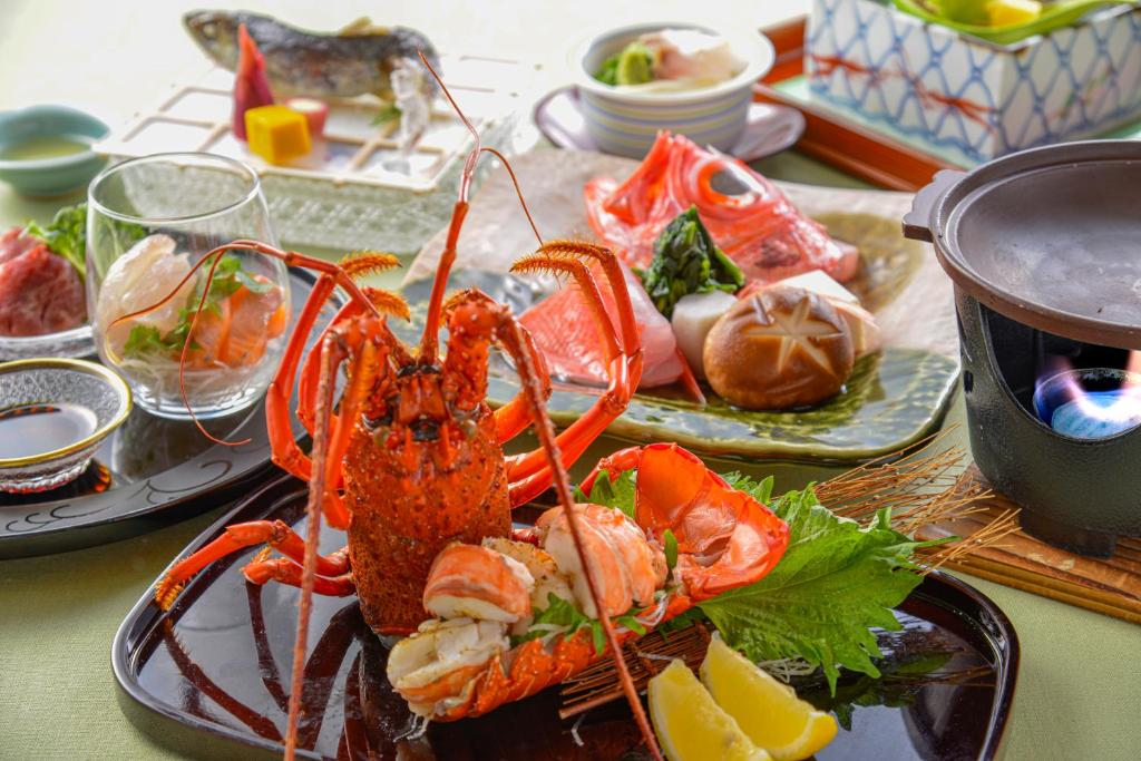 The Gran Resort Princess Lobster Kaiseki Meal