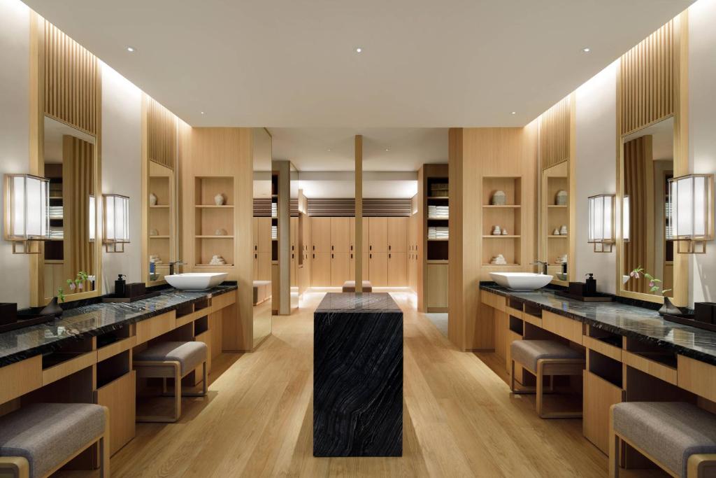 The Ritz Carlton Nikko Spa Changing Room