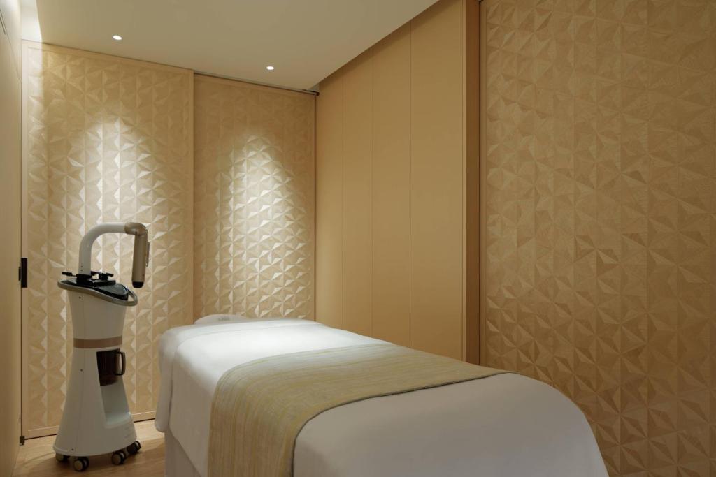 The Ritz Carlton Nikko Spa Treatment Room