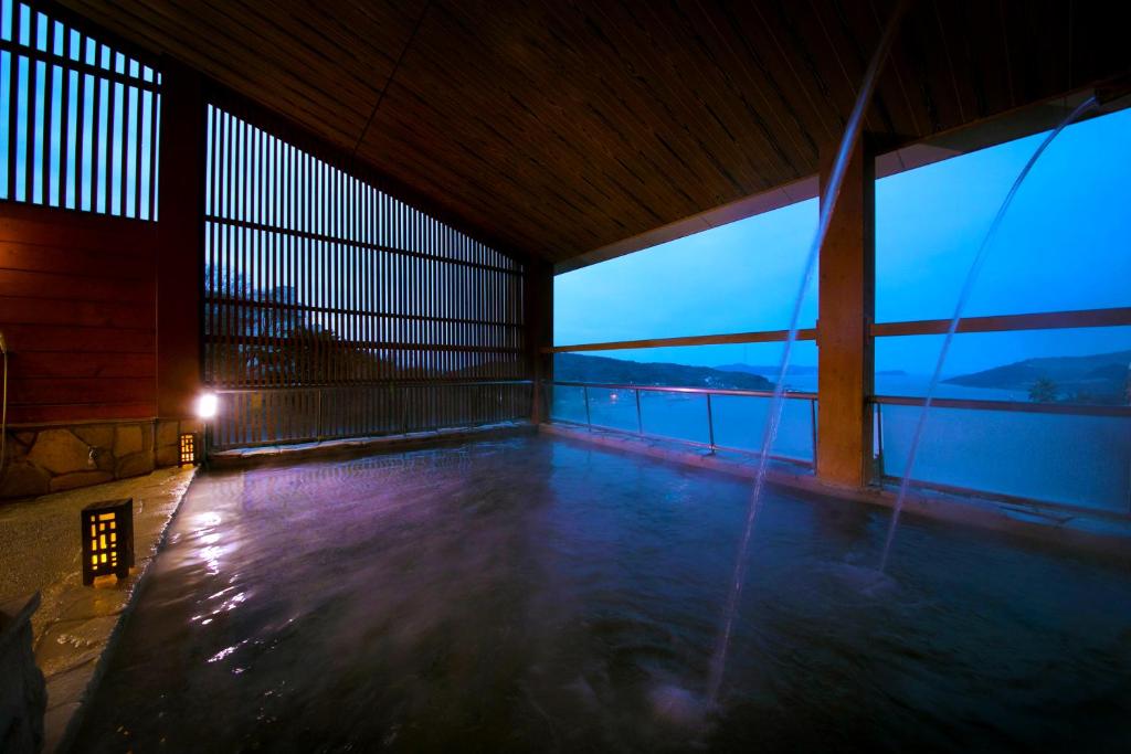 Toba View Hotel Hanashinju Open Air Bath