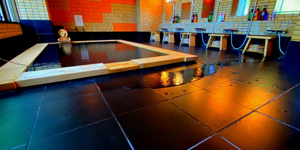 Tojiba Matsukawakan Indoor Onsen Bath