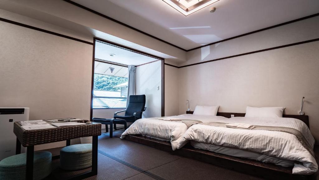 Tojiba Matsukawakan Twin Tatami Room