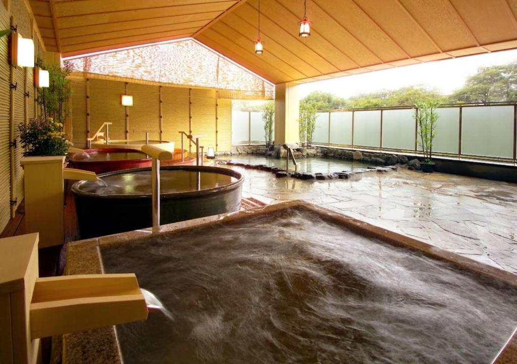 Tokiwa No Yado Hamatoku Onsen Bath