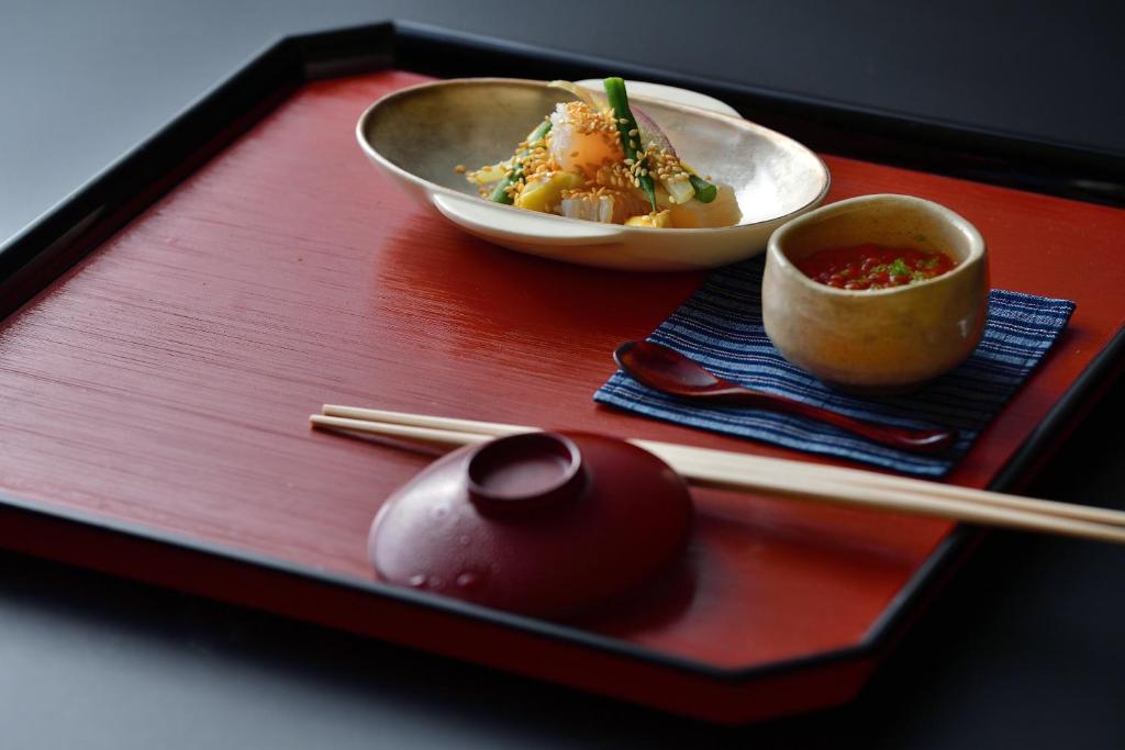 Tokiwasure No Yado Yoshimoto Japanese Meal Tray