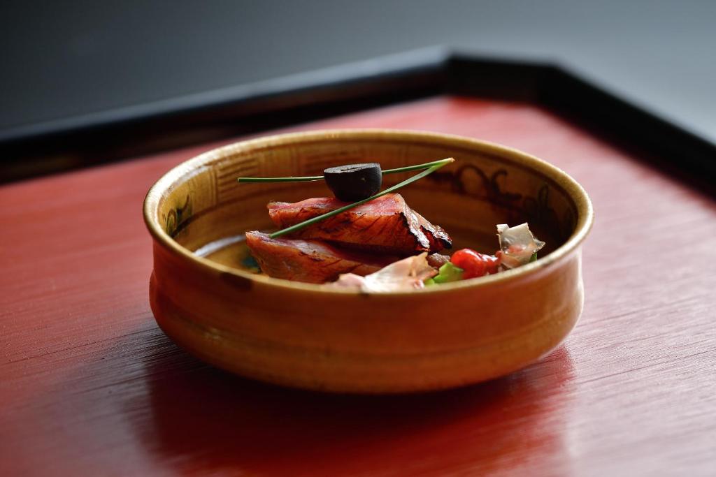 Tokiwasure No Yado Yoshimoto Kaiseki Dish