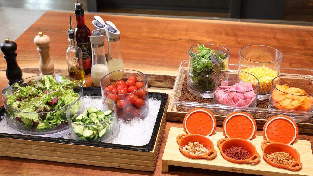 Tokyu Harvest Club Viala Kinugawa Keisui Salad Bar
