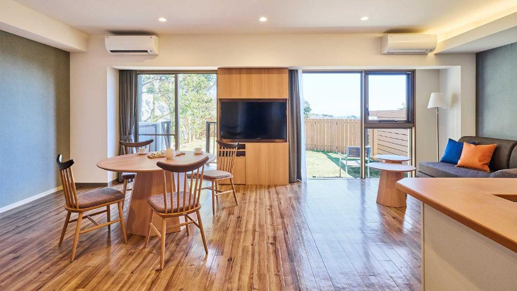 Tokyu Vacations Izukogen Living Room