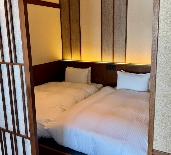 Toriizaki Club Hotel Seafood Twin Bedroom